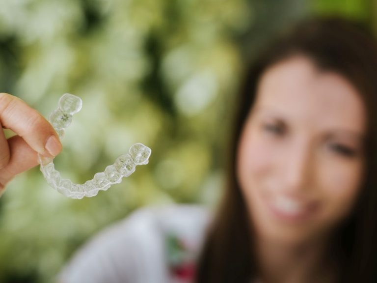 invisalign-nevidljivi-aparatic-za-zube-rijeka-1
